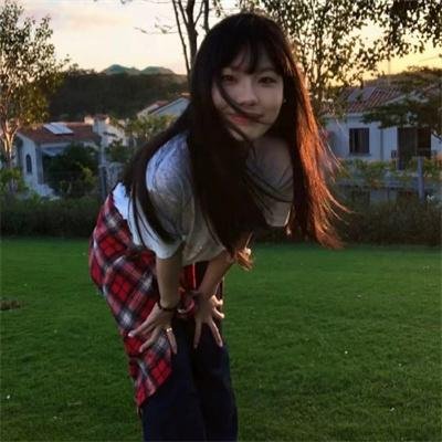 福尔摩斯小姐